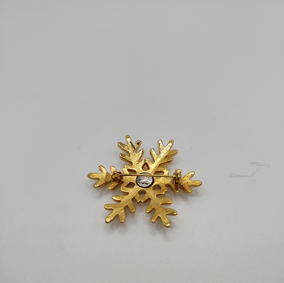 Vintage Snowflake Rhinestone Brooch Gold Tone - Picture 5 of 5